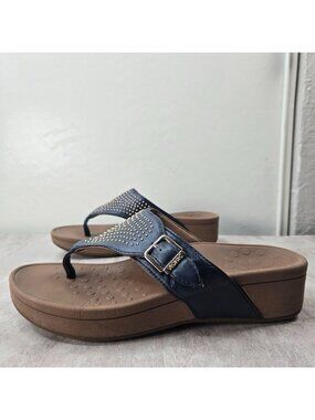 Platform Thong Sandals 8.5 Blue Leather Studded Arch Support Comfort Flip Flops